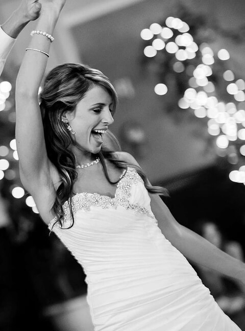 Contact The Seahorse to book your wedding